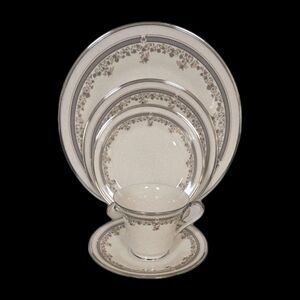 Lenox Lace Point Gray Pink Flowers Gray Band Platinum Trim 20-piece Dinnerware